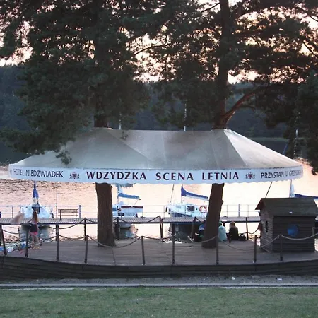 Niedzwiadek Hotel