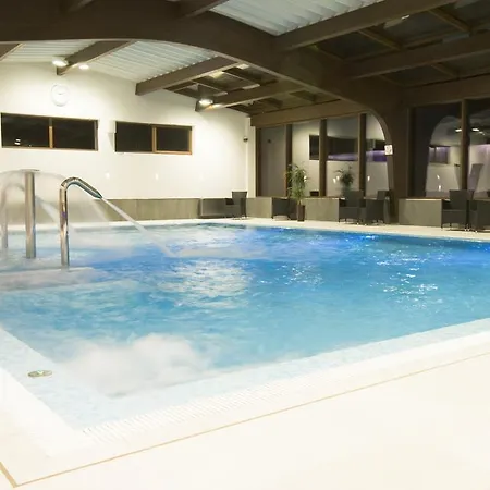 Hotel Niedzwiadek 3*