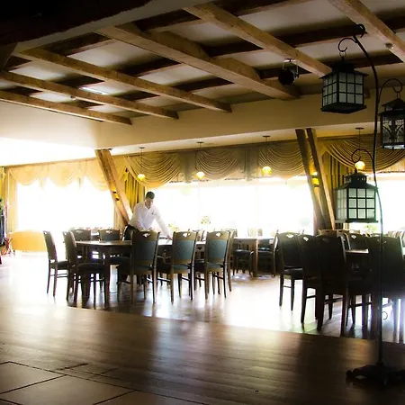 Niedzwiadek Hotel