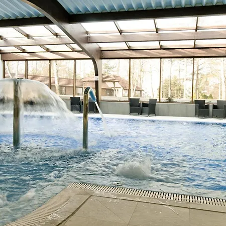 Niedzwiadek 3* Wdzydze Kiszewskie