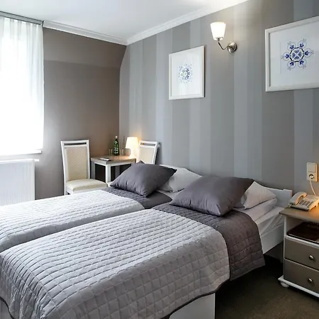 Niedzwiadek Hotel Wdzydze Kiszewskie