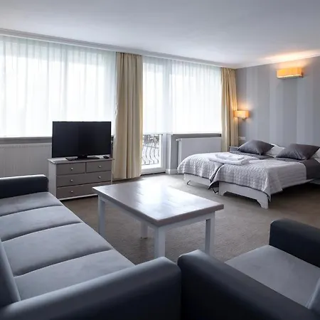 Niedzwiadek Hotell 3*